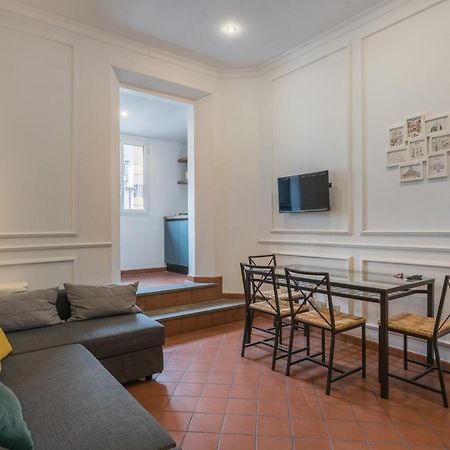 Apartmán Joivy Trevi Fountain'S Relais Řím Exteriér fotografie